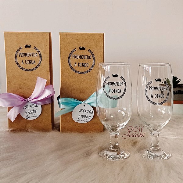 Convite Individual Padrinhos / dindos/ Batismo / Taça de Cerveja com Caixa