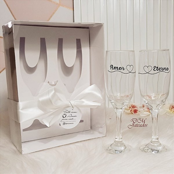 Kit presente Amarílis - Caixa + Espátula + 2 Taças Vidro