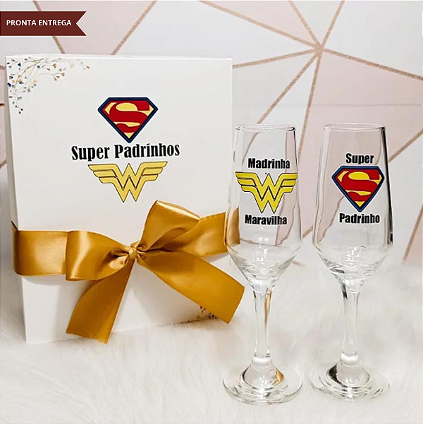 Par de Taças Modelo Buffet Super Padrinhos com Caixa Presenteável – Tema Super-Heróis