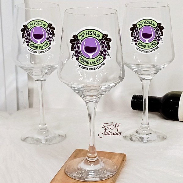 Taça Brunelo para vinho personalizada no adesivo UV - Gravação colorida