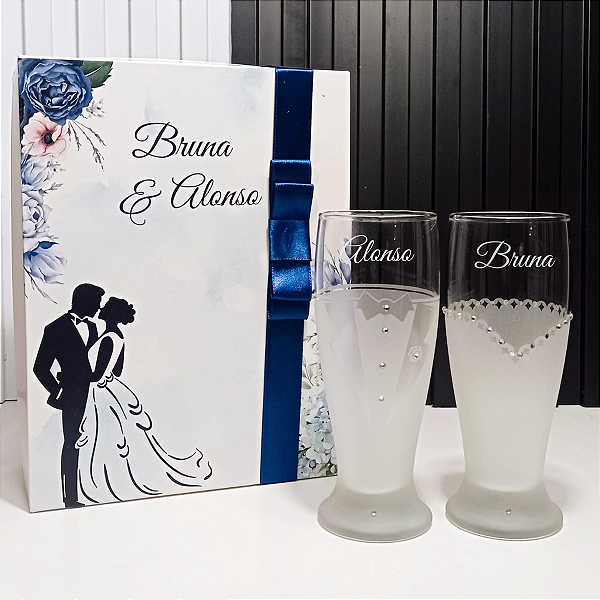 Caixa Luxo + Par De Taças Tulipa Personalizadas Noivos - Barcelona