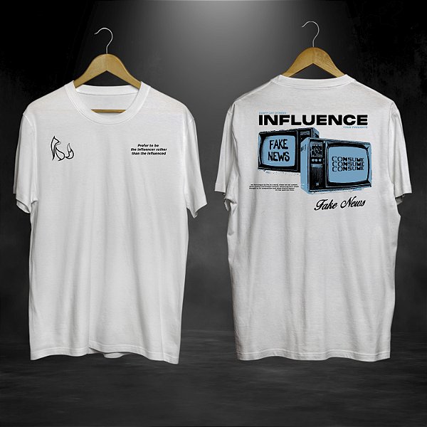 Camiseta Estampada Fake News
