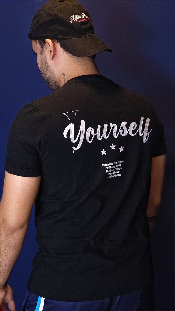 Camiseta Estampada Yourself