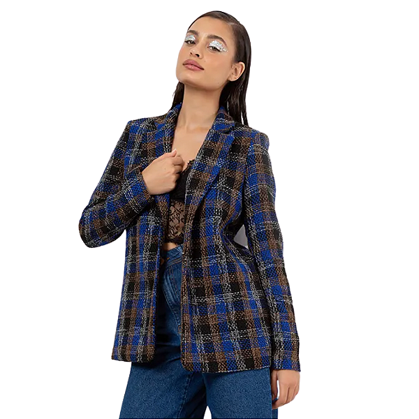 Vestido xadrez Tweed azul com camisa e bota in 2023