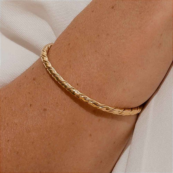 Bracelete Efeito Trançado Banho de Ouro 18k