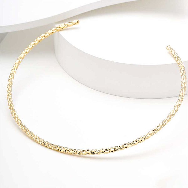 Choker Rígida Detalhes Trançados Banho de Ouro 18k