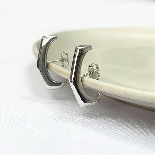 Brinco Ear Hook Geométrico Liso Banho de Ródio Branco