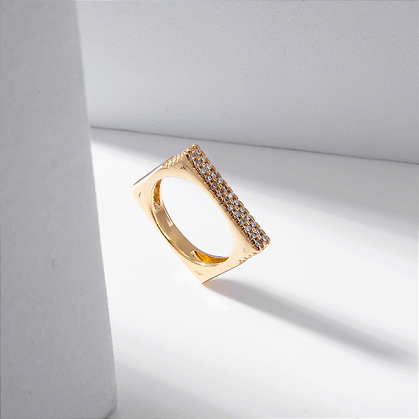 Anel Quadrado Zircônia Incolor Banho de Ouro 18k