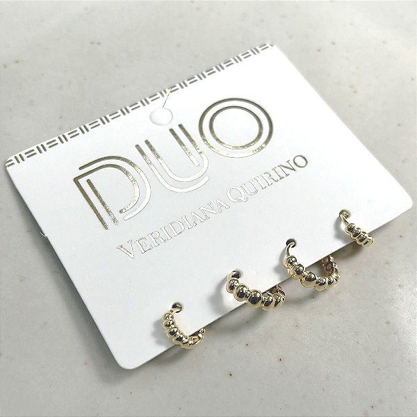 Duo de Brincos Argolas Detalhe Esferas Banho de Ouro 18k