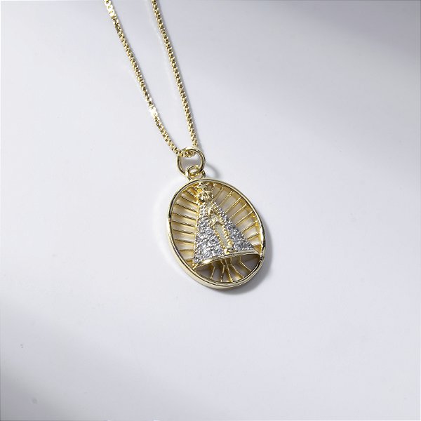 Colar Nossa Senhora Aparecida Detalhes Zircônias Banho de Ouro 18k