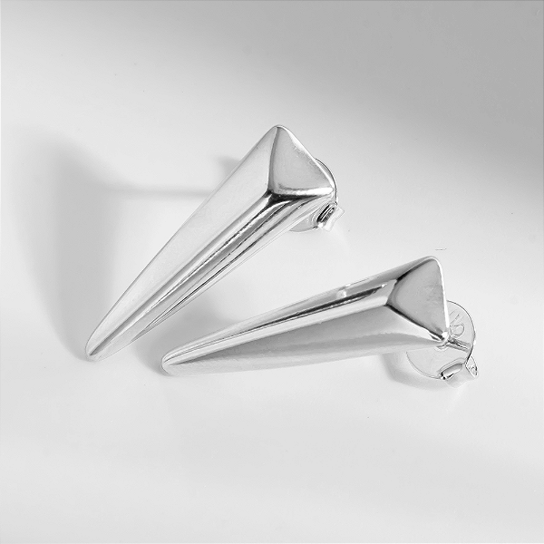 Brinco Spike Banho de Ródio Branco