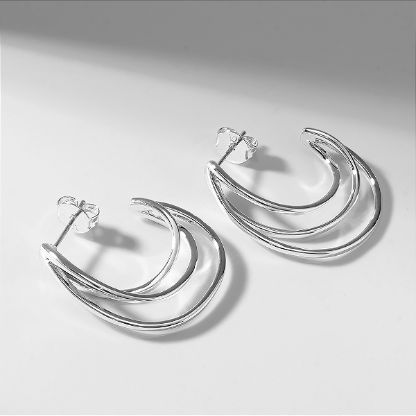 Argola Três Linhas Banho de Ródio Branco
