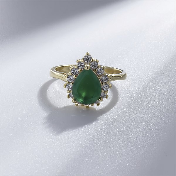 Anel Solitário Zircônias Gota Esmeralda Banho de Ouro 18k