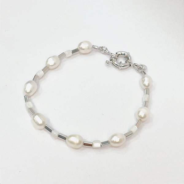 Pulseira Pérola Água Doce Madrepérola Banho de Ródio Branco