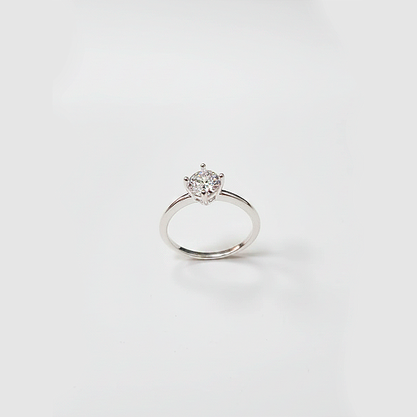 Anel Solitário em Prata 925 com Zircônia