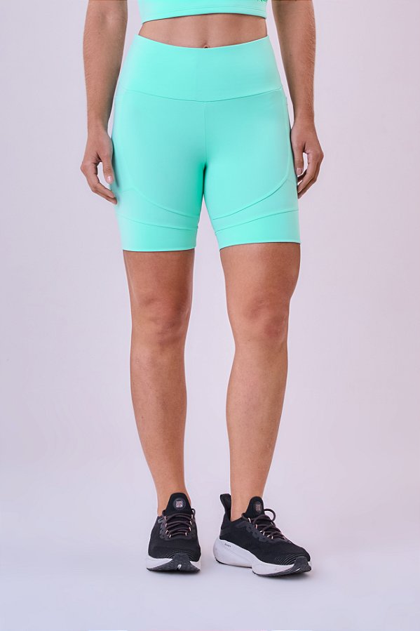 BERMUDA ESSENTIAL RUN TROT 3 BOLSOS 15CM VERDE MENTA