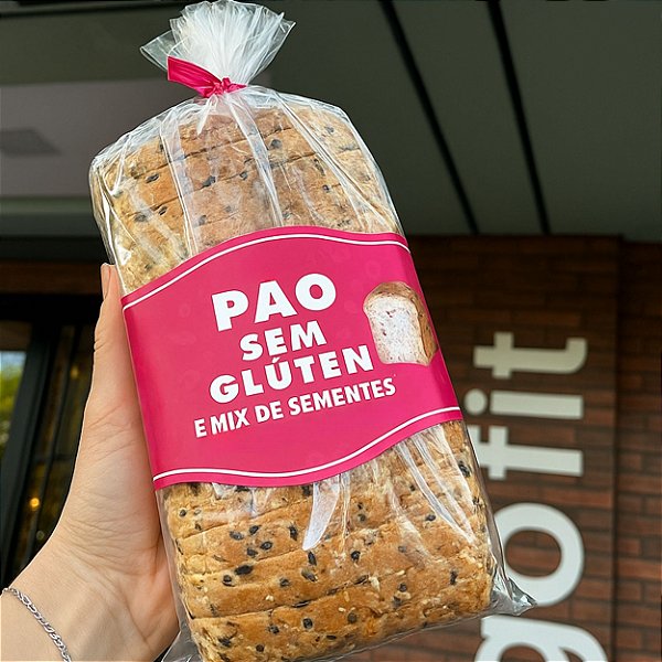 PÃO PREPARADO COM INGREDIENTES SEM GLÚTEN