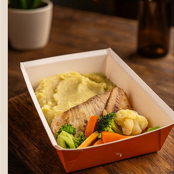 TILÁPIA COM PURÊ DE BATATA DOCE