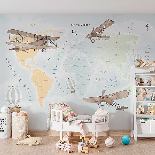 Papel de Parede Infantil de Mapa Mundi em Tons Pasteis com Aviões e Balões