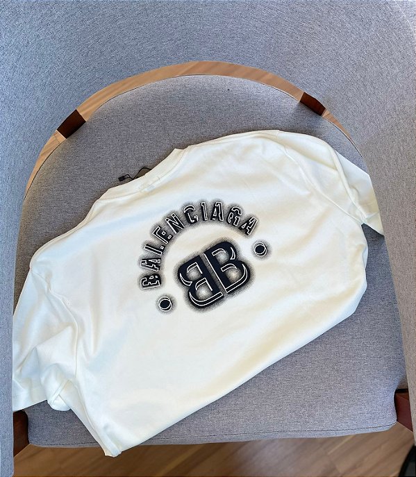 T-shirt Over Off White