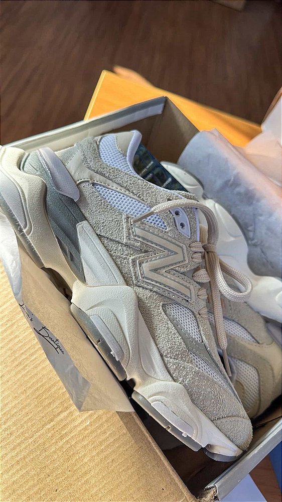 New balance 9060 Grey & White