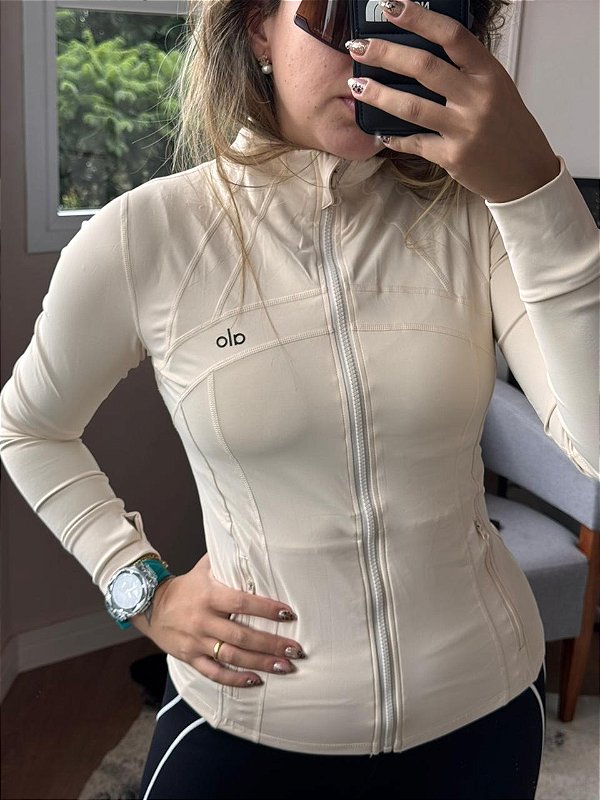 Corta Vento ALO Creme