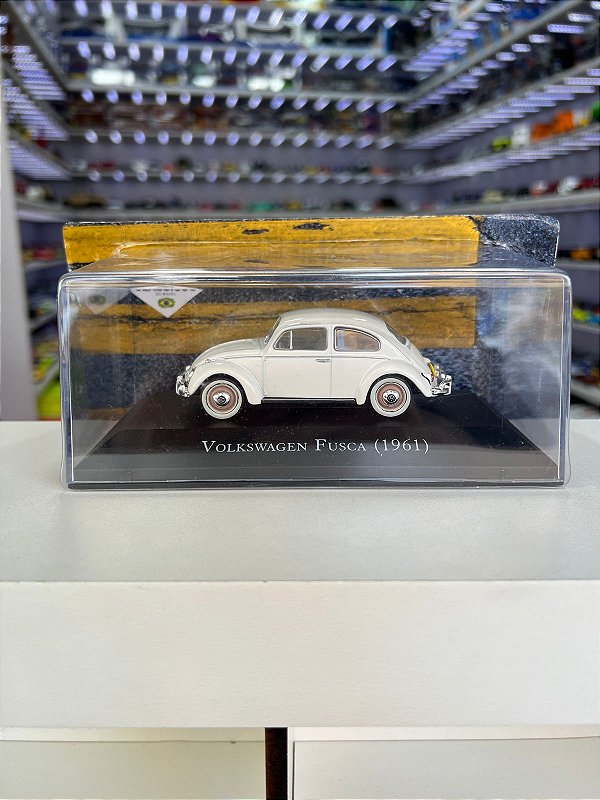 Volkswagen Fusca branco (1961)  1:43 Carros Classicos do brasil