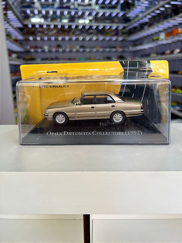 Chevrolet Opala Diplomata (1992)  1:43 Carros Clássicos do brasil