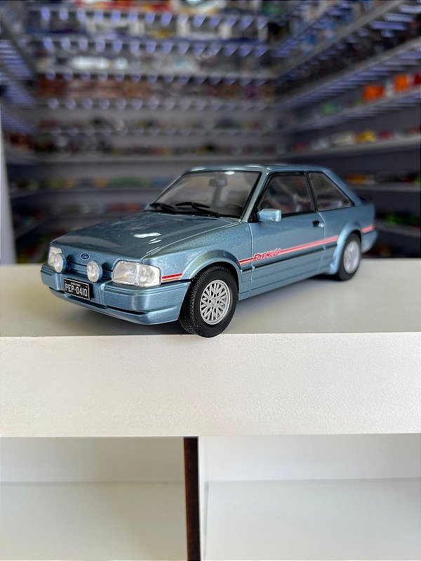 Ford Escort XR3 (1991) - Azul - 1:24 - California Classics