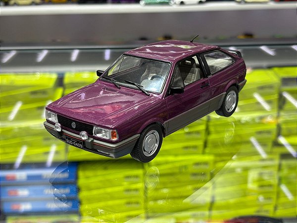 Volkswagen Gol GTS (1992) - Vermelho Styllus - 1:24 - California Toys