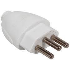 Tomada Macho Daneva 3P 10A Branco com prensa cabo