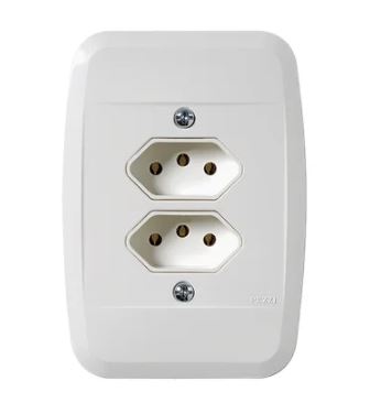 Tomada Dupla 2P+T 20A Com Placa Branca 40.000 Pezzi