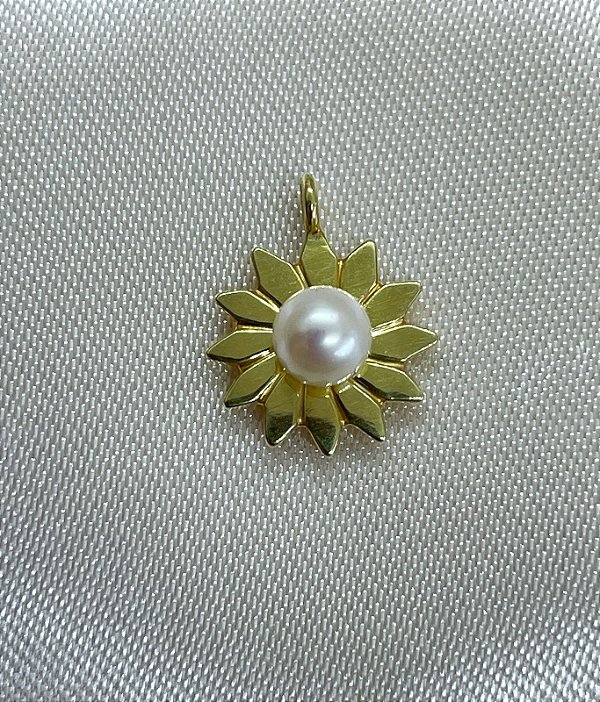 Pingente Girassol - ouro amarelo 18k