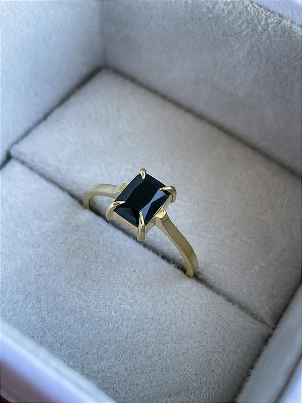 Anel Mater - ouro amarelo 18k e ônix