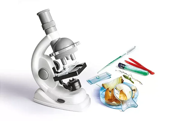 Microscópio Científico