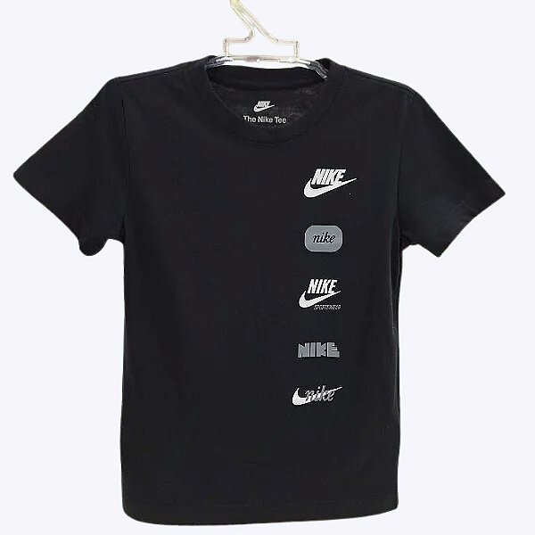 Camiseta Manga Curta Club Badge Preta Infantil Nike 86L881-023