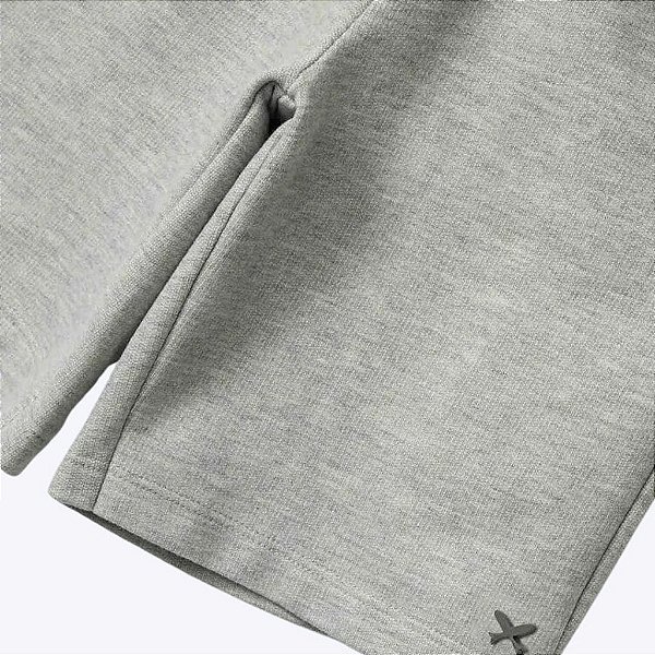 Bermuda Básica em Moletom Cinza Infantil Menino Hering Kids 55KNM2HEN