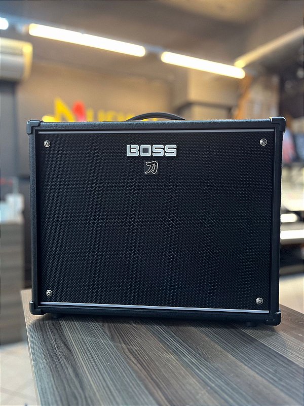 AMPLIFICADOR BOSS KATANA KTN 100-3
