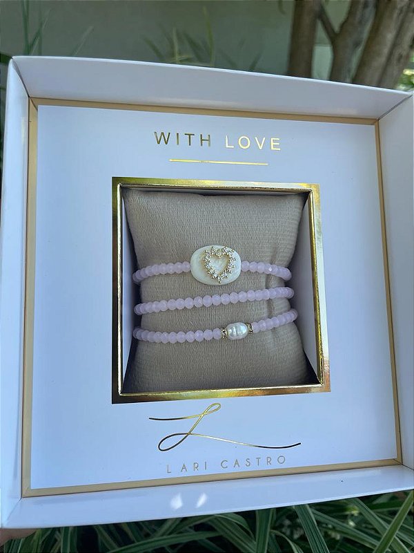 Trio de Pulseiras Coração  Rosa