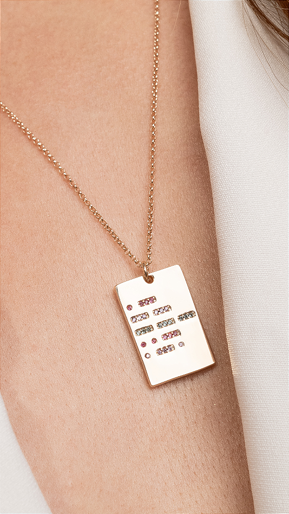 COLAR REGULÁVEL EM BRAILE LOVE (semijoia)