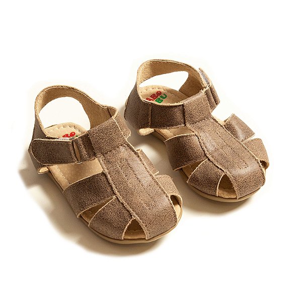 sandalia de couro tipo franciscana