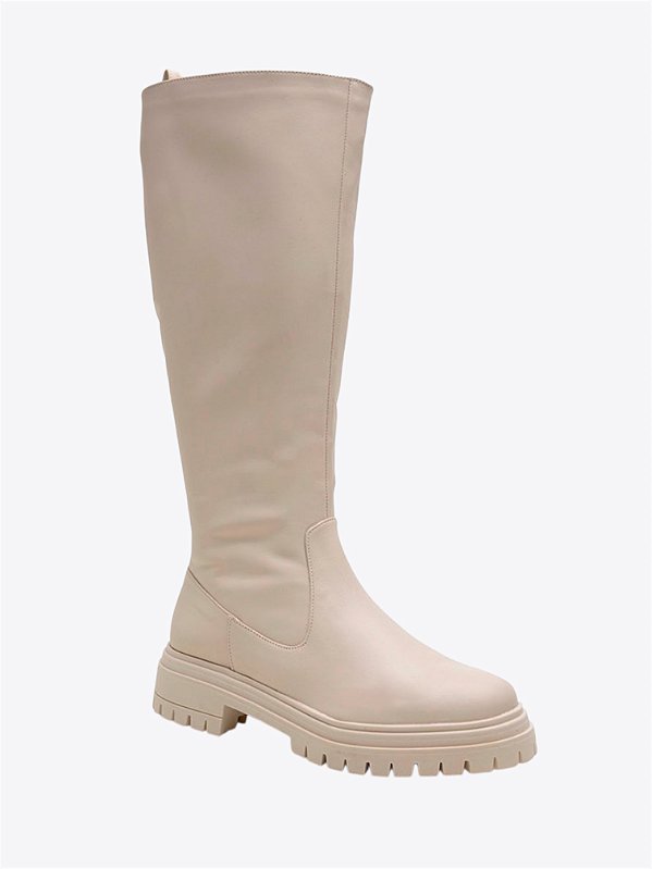 Bota cano longo tratorada