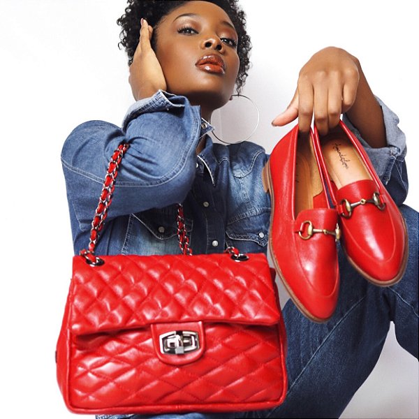 Bolsa Chanel M couro vermelha
