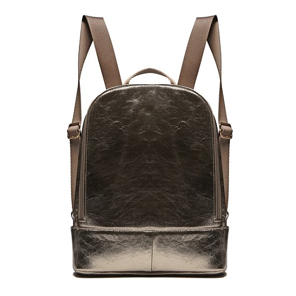 Mochila média couro metalizado ouro