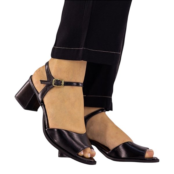 Sandália bloco preta