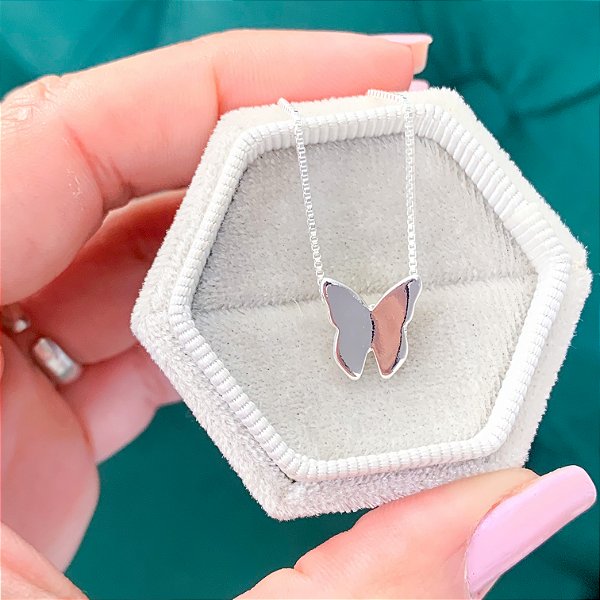 Cordão borboleta geométrica 45cm banhado a prata