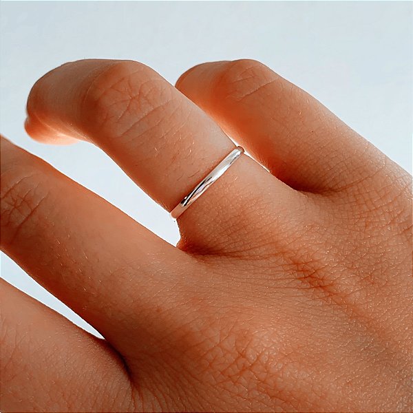 Aliança lisa abaulada 1,5mm prata 925