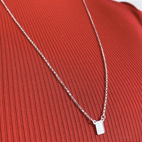 Escapulário mini plaquinha corrente elos 70cm banhado a prata