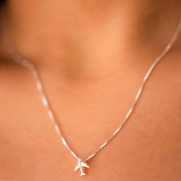 Cordão mini avião banhado a prata