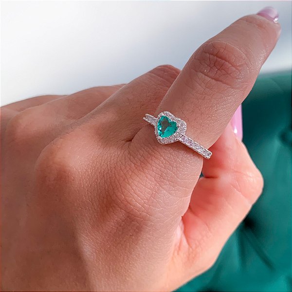 Anel solitário coração Turmalina rainha banhado a prata